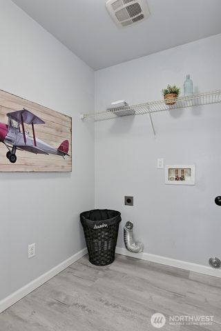 364 Field Place NE, Renton, WA 98059