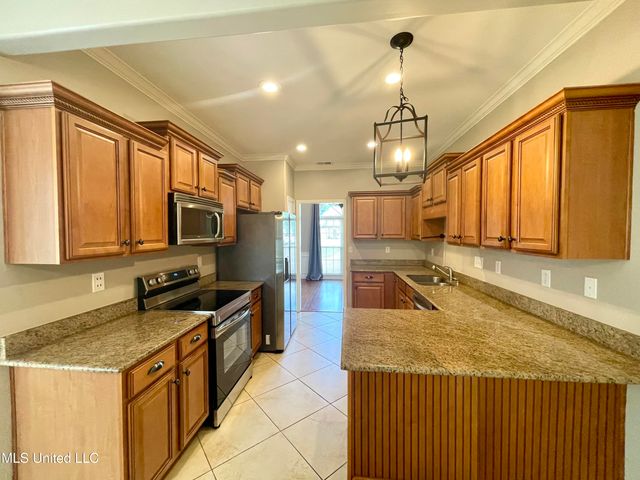 7309 Gerralyn Cove, Olive Branch, MS 38654
