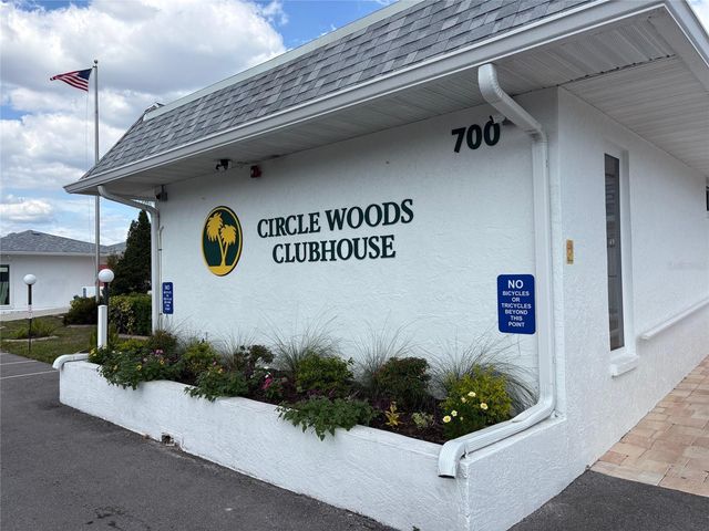 690 CIRCLEWOOD DRIVE W8, Venice, FL 34293