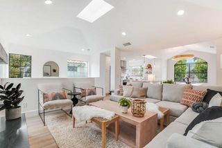 141 N Acacia, Solana Beach, CA 92075