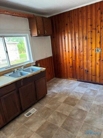 316 Columbus Street, Toledo, OH 43611