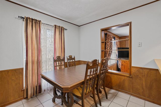1000 S Center ST, Austin, TX 78704