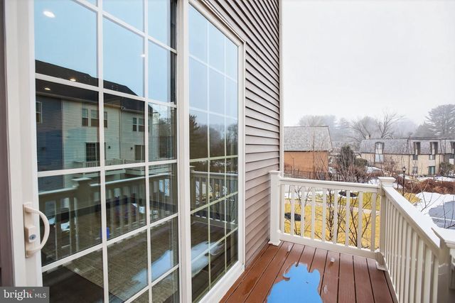 9430 OAK GROVE LN, Montgomery Village, MD 20886