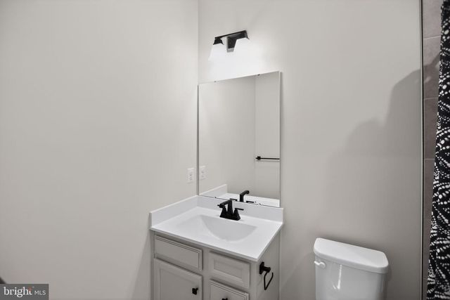 9430 OAK GROVE LN, Montgomery Village, MD 20886