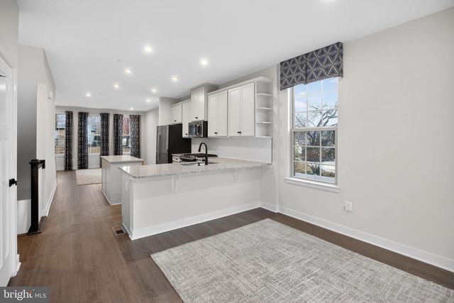 9430 OAK GROVE LN, Montgomery Village, MD 20886