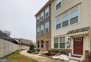 9430 OAK GROVE LN, Montgomery Village, MD 20886