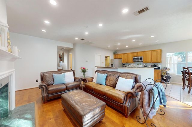 12707 Regal Pine Lane, Houston, TX 77070