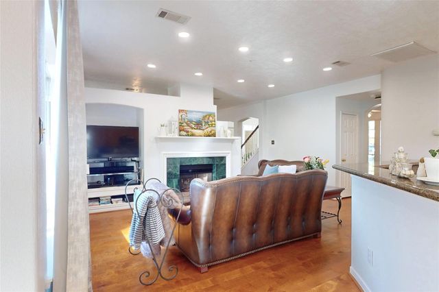 12707 Regal Pine Lane, Houston, TX 77070