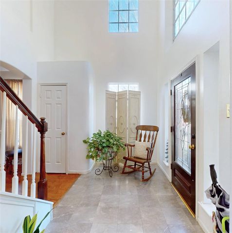 12707 Regal Pine Lane, Houston, TX 77070