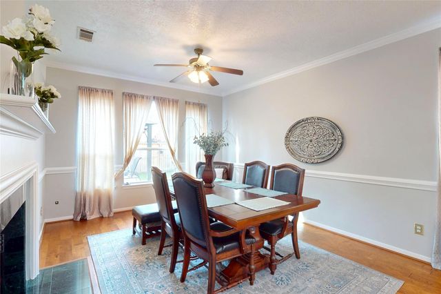 12707 Regal Pine Lane, Houston, TX 77070