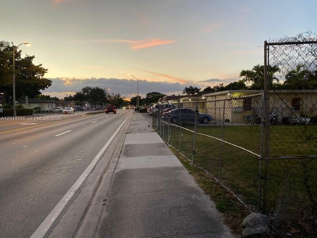 3021 W Flagler St, Miami, FL 33135