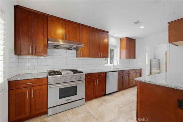 305 E Hellman Avenue, Alhambra, CA 91801