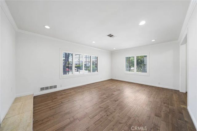 305 E Hellman Avenue, Alhambra, CA 91801