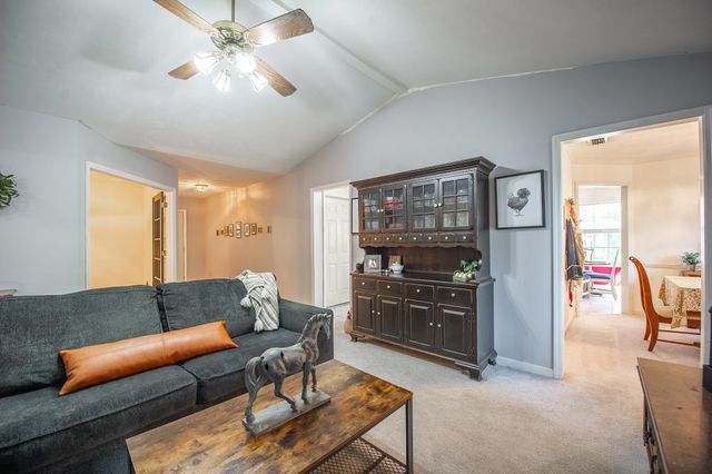 3577 Stowe Trace, Tallahassee, FL 32309