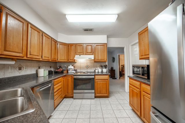 3577 Stowe Trace, Tallahassee, FL 32309