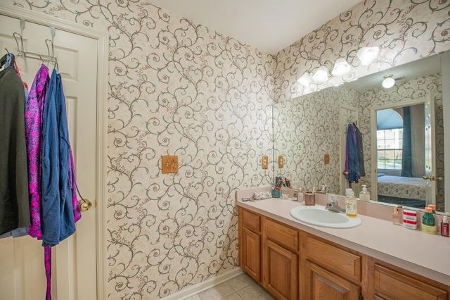 3577 Stowe Trace, Tallahassee, FL 32309