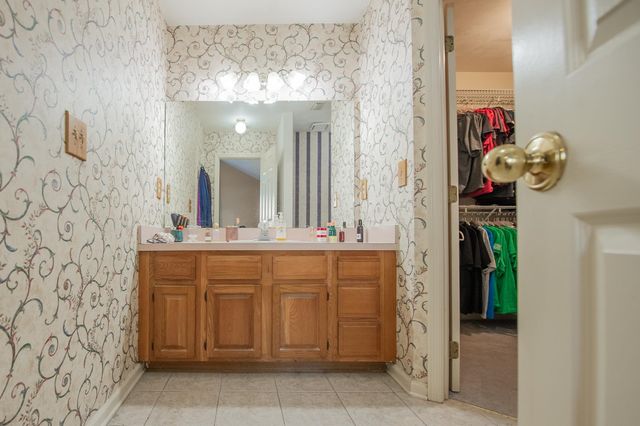 3577 Stowe Trace, Tallahassee, FL 32309