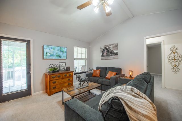 3577 Stowe Trace, Tallahassee, FL 32309