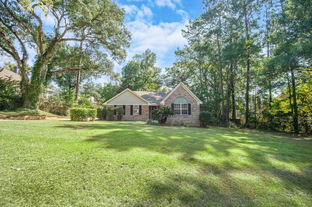3577 Stowe Trace, Tallahassee, FL 32309