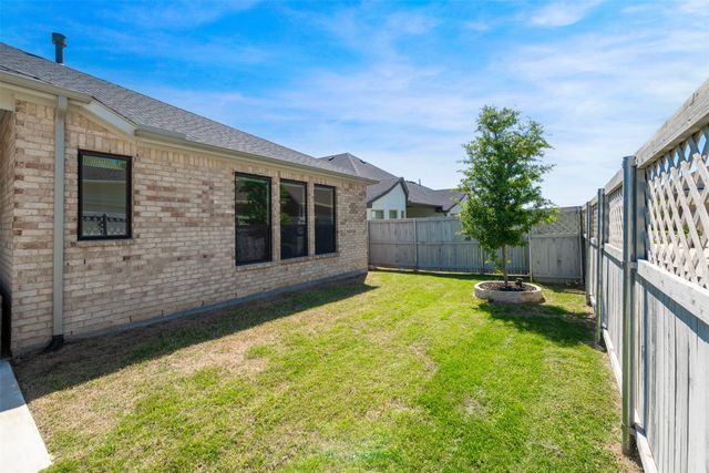 2704 Little Wonder Lane, Northlake, TX 76247