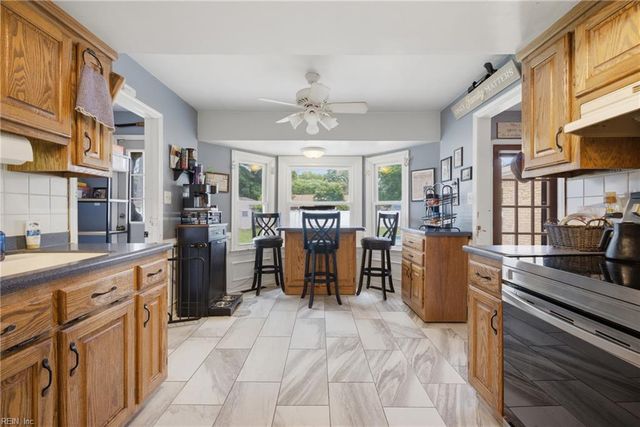 4409 Schoolhouse PATH, Portsmouth, VA 23703