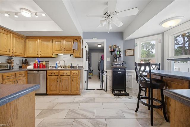 4409 Schoolhouse PATH, Portsmouth, VA 23703