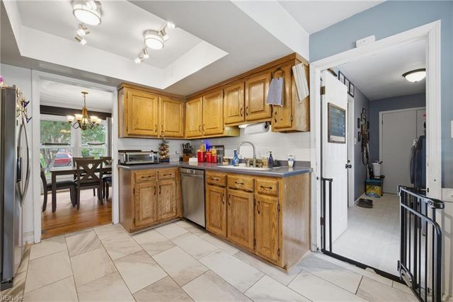 4409 Schoolhouse PATH, Portsmouth, VA 23703