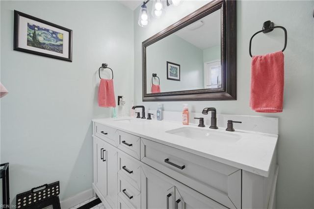 4409 Schoolhouse PATH, Portsmouth, VA 23703