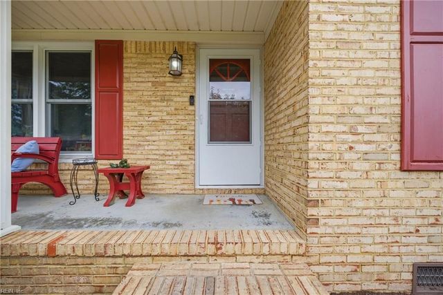 4409 Schoolhouse PATH, Portsmouth, VA 23703