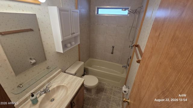 652 S ELLSWORTH Road 147, Mesa, AZ 85208