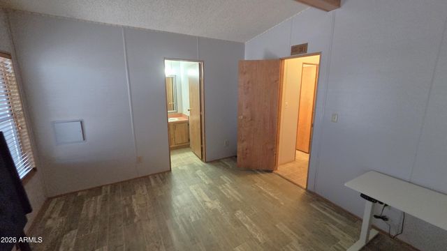 652 S ELLSWORTH Road 147, Mesa, AZ 85208