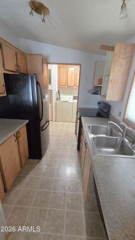 652 S ELLSWORTH Road 147, Mesa, AZ 85208