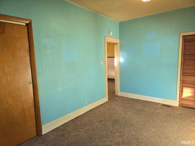 214 N Middleboro Street, Mishawaka, IN 46545