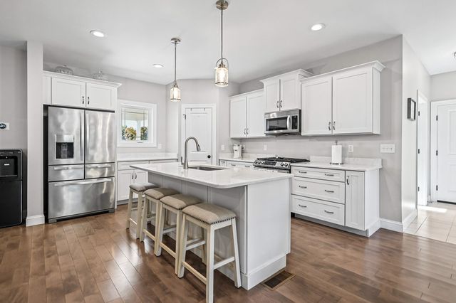23 Majestic Avenue, Pelham, NH 03076