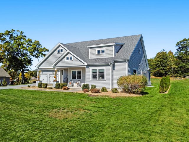 23 Majestic Avenue, Pelham, NH 03076