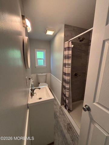 42 Douglas Drive, Jackson, NJ 08527