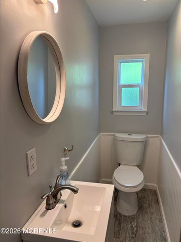 42 Douglas Drive, Jackson, NJ 08527