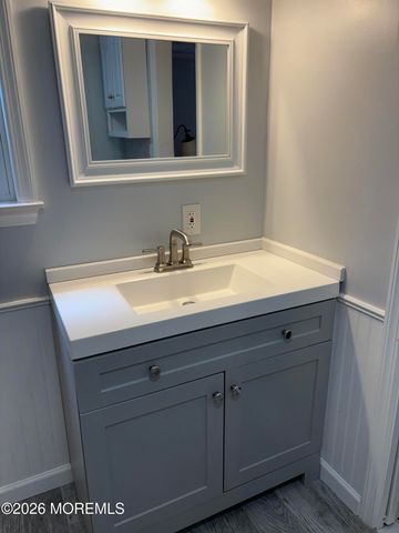 42 Douglas Drive, Jackson, NJ 08527