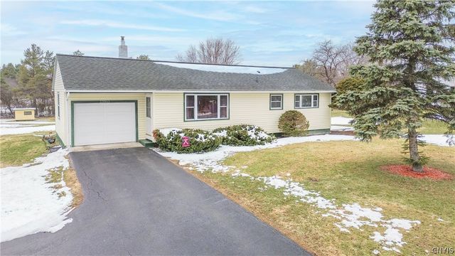 23863 Nys Rte 37, Pamelia, NY 13601