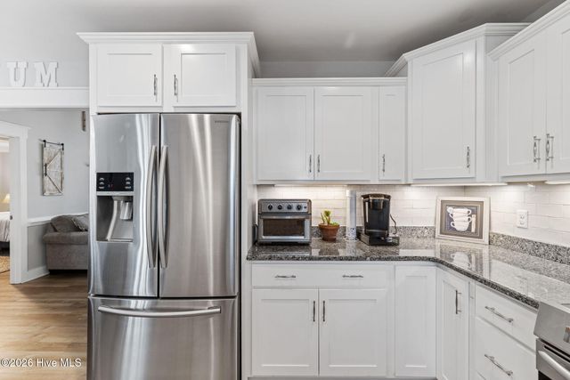 1221 Maple Road, Southport, NC 28461