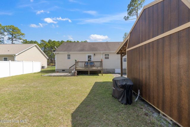 1221 Maple Road, Southport, NC 28461