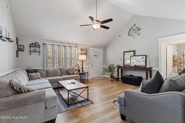 1221 Maple Road, Southport, NC 28461