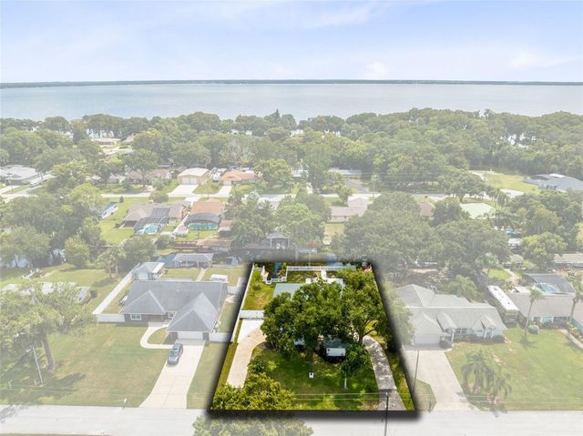 35614 CEDAR LANE, Leesburg, FL 34788