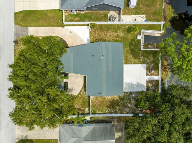 35614 CEDAR LANE, Leesburg, FL 34788