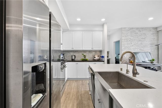 596 Katy, Upland, CA 91786