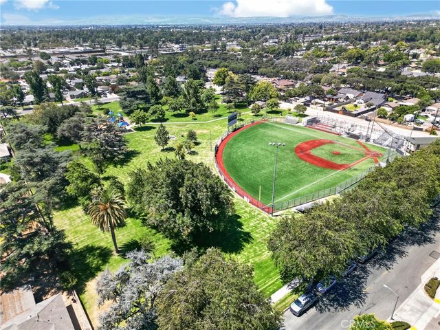 596 Katy, Upland, CA 91786