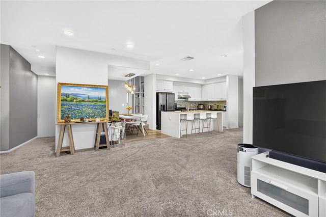 596 Katy, Upland, CA 91786