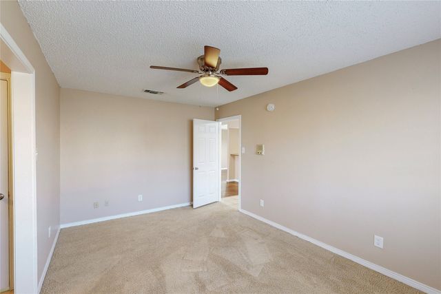 1904 N Irving Heights Drive, Irving, TX 75061