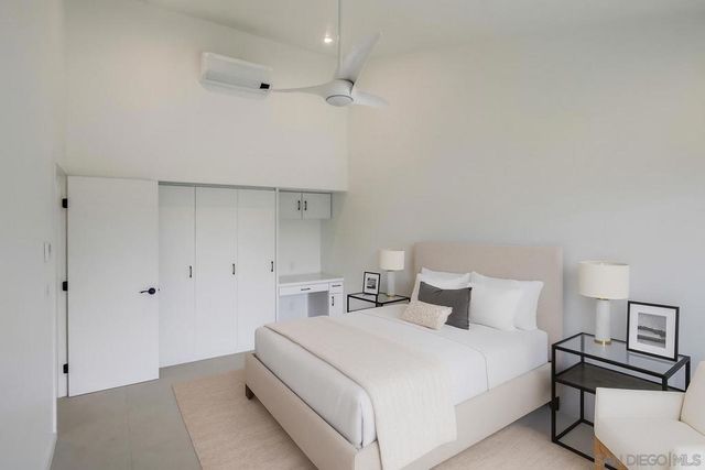 14066 Crest Way, Del Mar, CA 92014