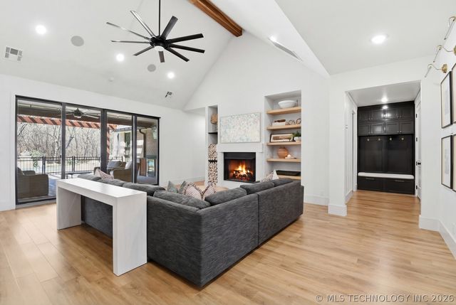 12010 S 68th East Avenue, Bixby, OK 74008